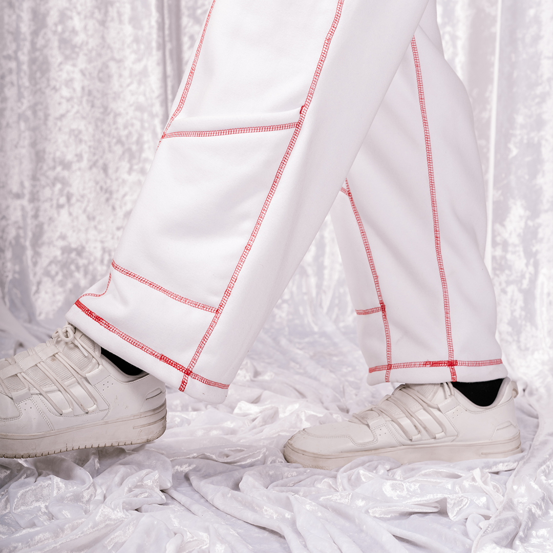 Reversed Stitching Embroidered Sweatpants - White